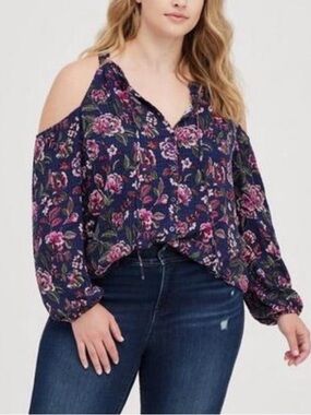 TORRID Navy Blue Pink Floral Crinkle Gauze Cold-Shoulder Top Plus Size 4 NWT